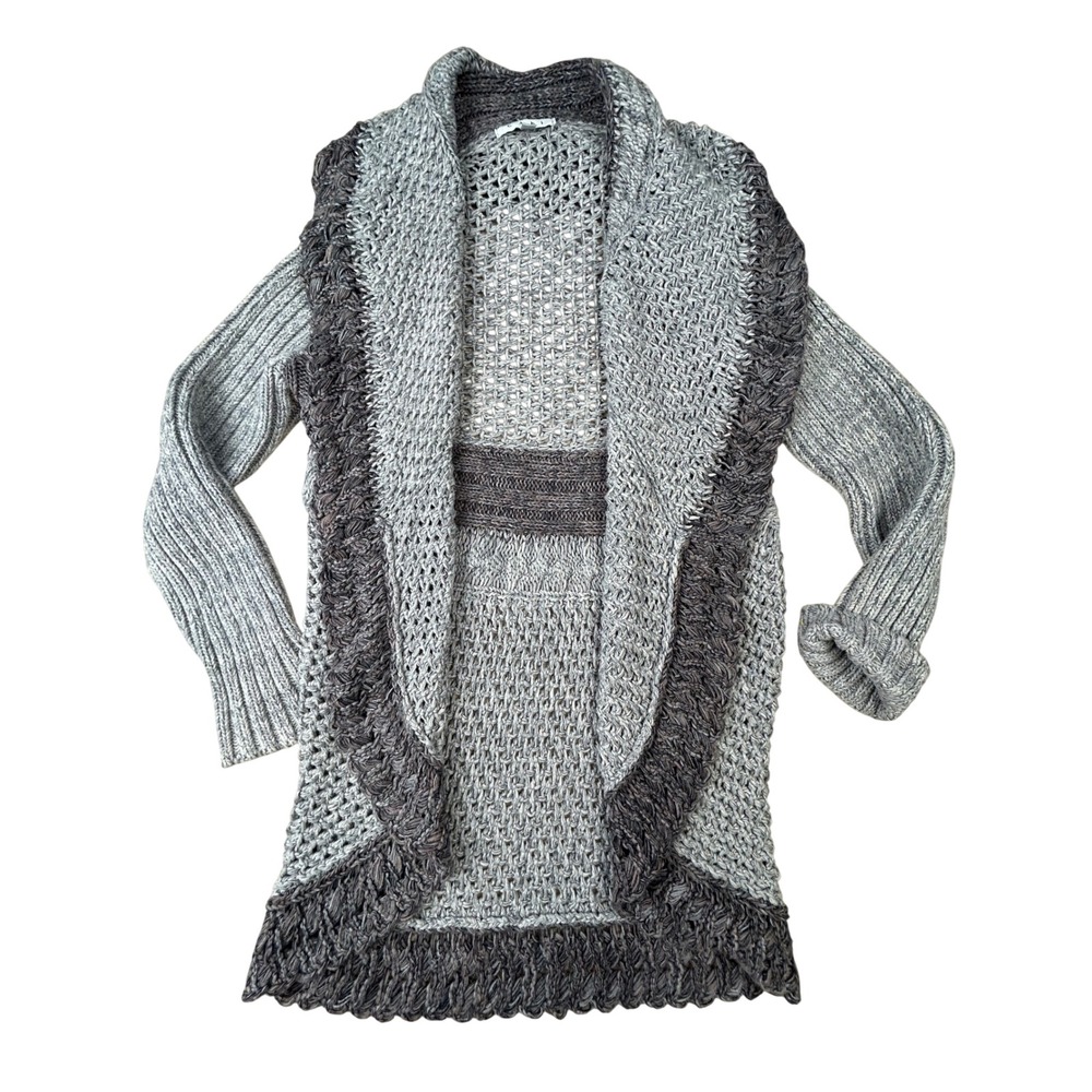 Cabi 910 Grey Open Front Crochet Knit Fringe Cardigan Sweater Womens Medium